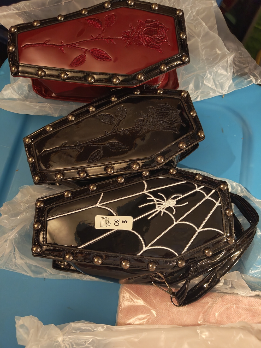 Coffin-Shaped Patent Wristlet Trio - Black & Red